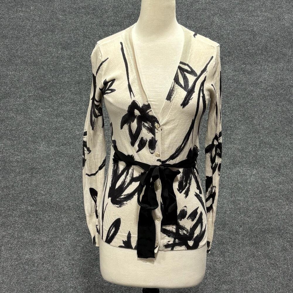Simply Vera Vera Wang Cardigan Sweater Womens XS White Floral Print Belted